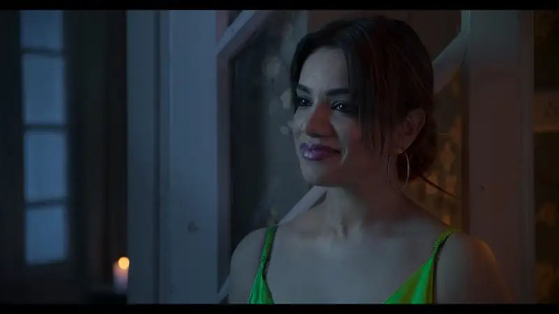 screenshot 9b9d0b moonwalk season 1