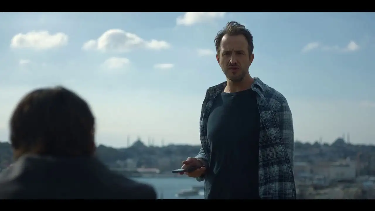 screenshot a0c5f0 thank you next season 1