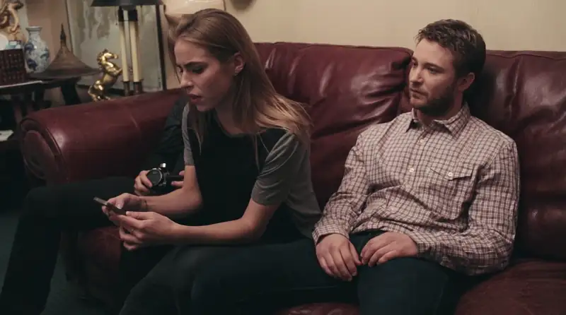 download before someone gets hurt (2018) dual audio {hindi-english} 480p [350mb] | 720p [1gb] | 1080p [1.6gb]