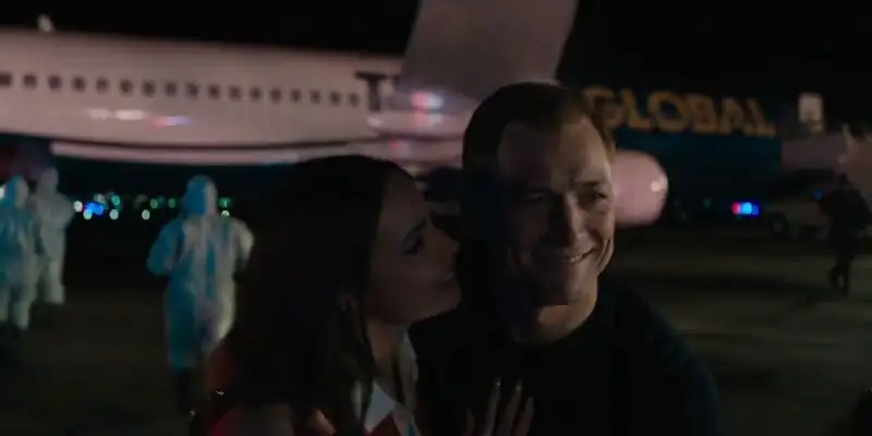 download carry on (2024) web-dl dual audio {hindi-english} 480p [430mb] | 720p [1.2gb] | 1080p [2.3gb]