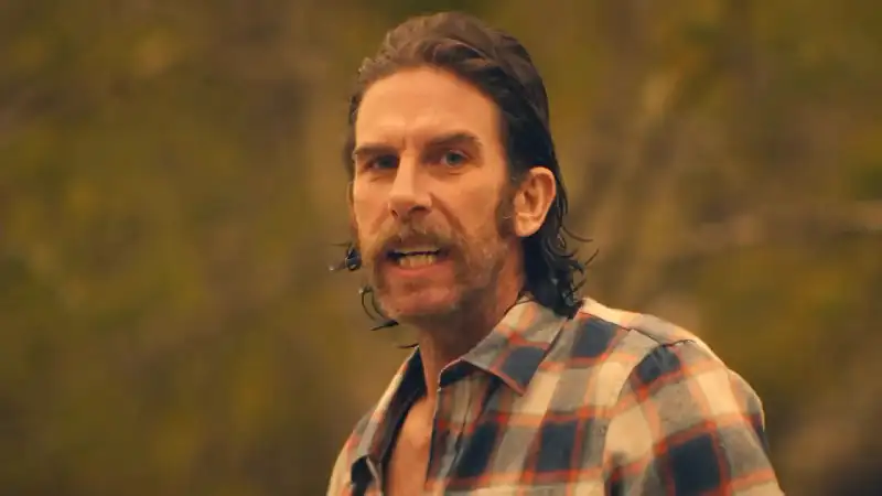 download trailer park shark (2017) dual audio {hindi-english} 480p [300mb] | 720p [900mb]