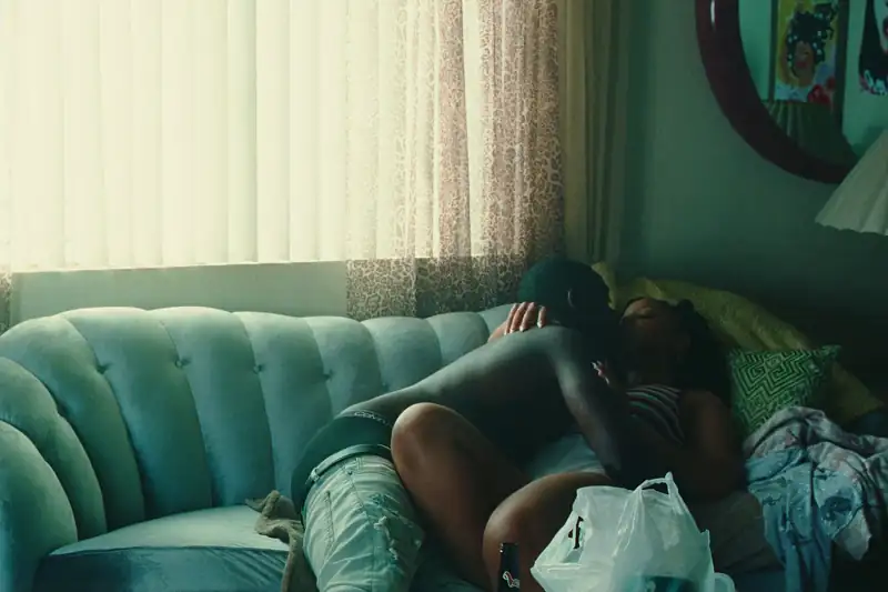 download swarm - amazon original (2023) season 1 complete dual audio {hindi-english} web series 720p | 1080p web-dl