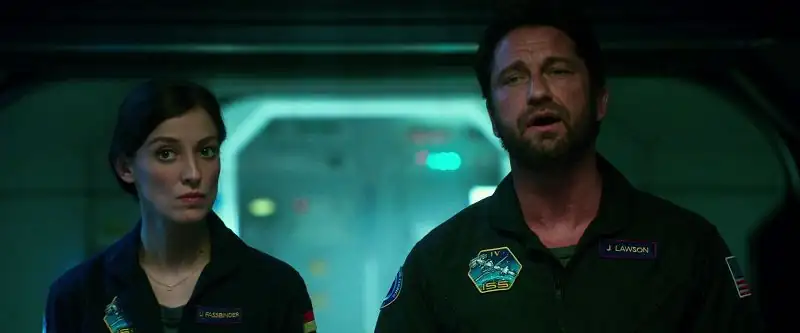 download geostorm (2017) dual audio {hindi-english} bluray 480p [450mb] | 720p [1gb] | 1080p [2.4gb]