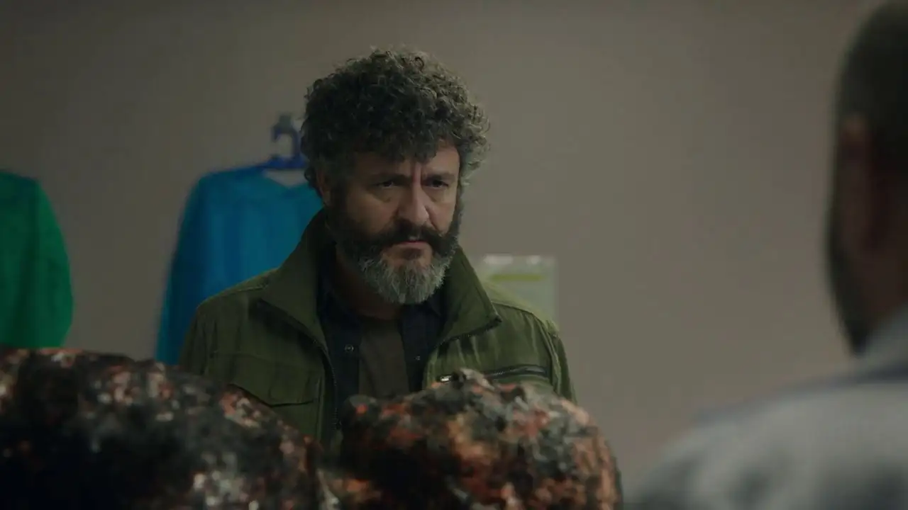 screenshot c8b2ec city of shadows 2025