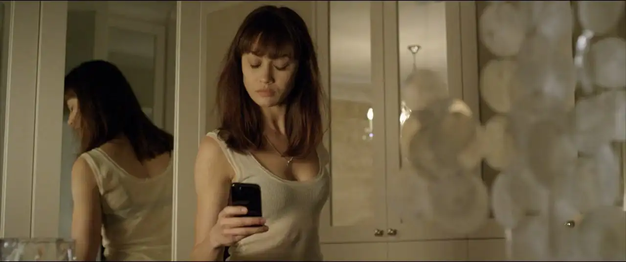 download momentum (2015) english web-dl hd 480p [350mb] | 720p [1gb]