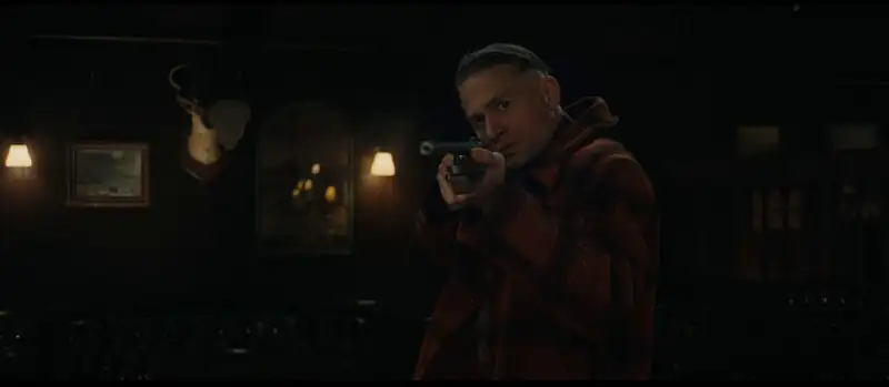 screenshot cbce21 monster the ed gein story season 1