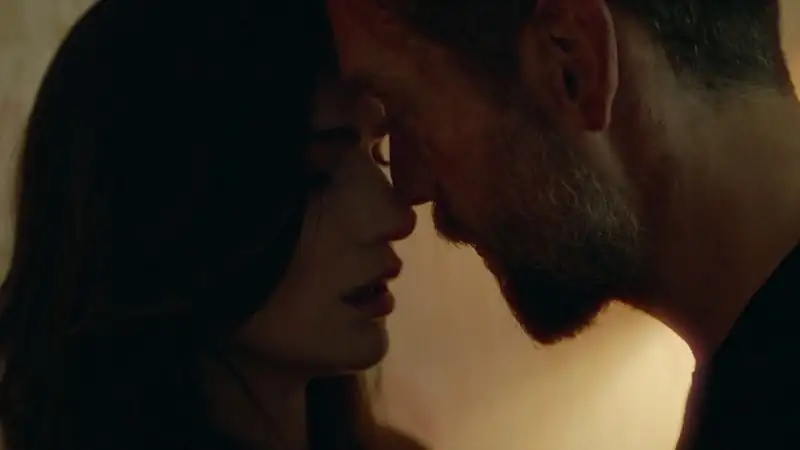 download the ex-wife - prime video (2022) season 1 complete dual-audio {hindi-english} 480p | 720p | 1080p web-dl