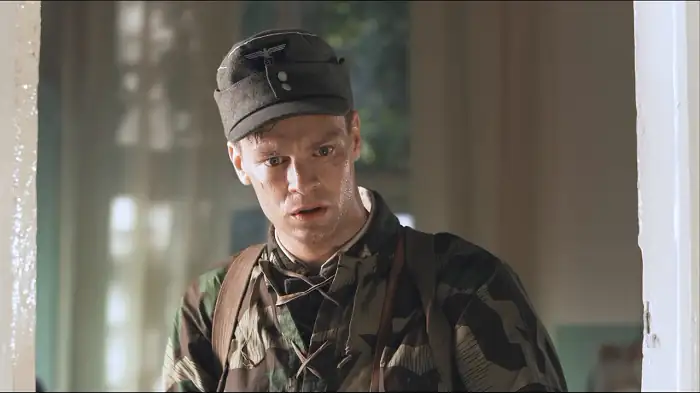 screenshot ce14f0 snipers. love under the gun 2012