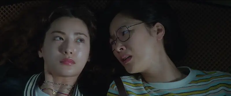 download glitch - netflix original (2022) season 1 dual audio {korean-english} 720p 10bit [280mb] web-dl