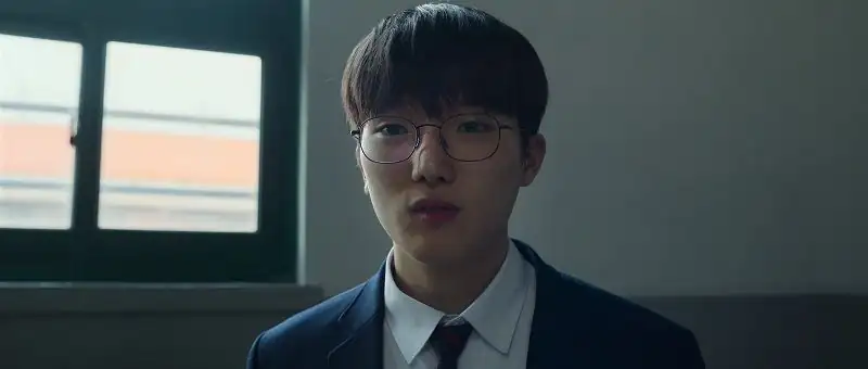 download weak hero class 1 & 2 (season 1 - 2) multi audio {hindi-english-korean} netflix-series 480p | 720p | 1080p web-dl