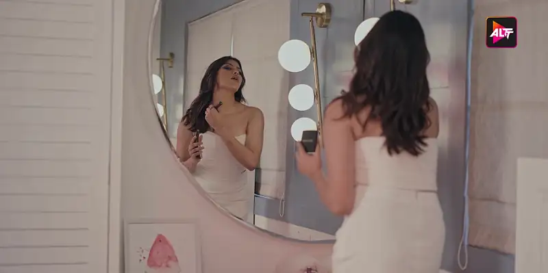 screenshot d10af2 18 honey trap squad altt original 2023