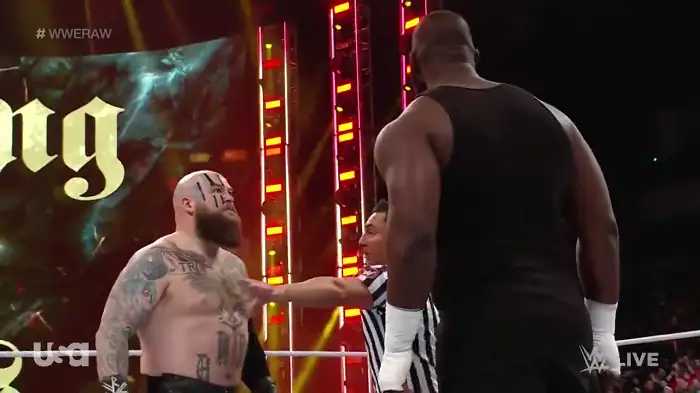 download wwe monday night raw 28th march (2022) english full wwe show 480p [550mb] | 720p [1.5gb] hdrip