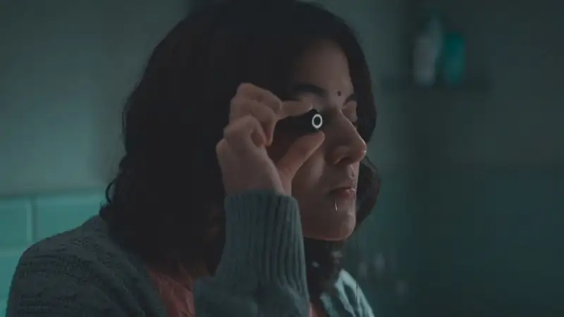 screenshot d4e9f1 khufiya netflix original 2023