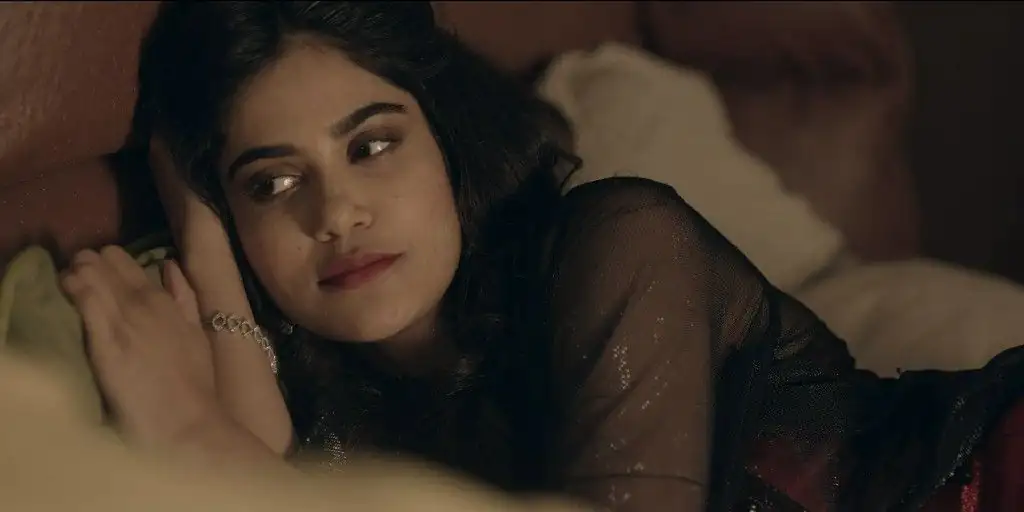 screenshot d8fe40 she season 1