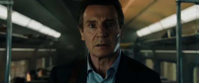 download the commuter (2018) bluray {english with subtitles} full movie 480p [350mb] | 720p [850mb] | 1080p [2.3gb]