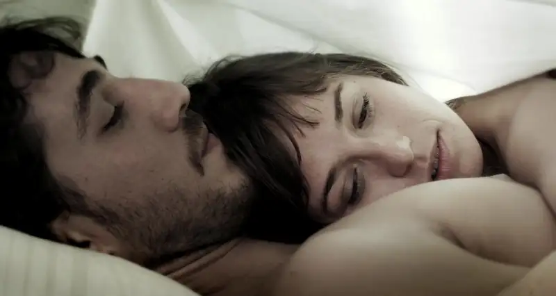 download cell 211 (2009) dual audio {hindi-english} bluray 480p [350mb] | 720p [1gb] | 1080p [2.1gb]