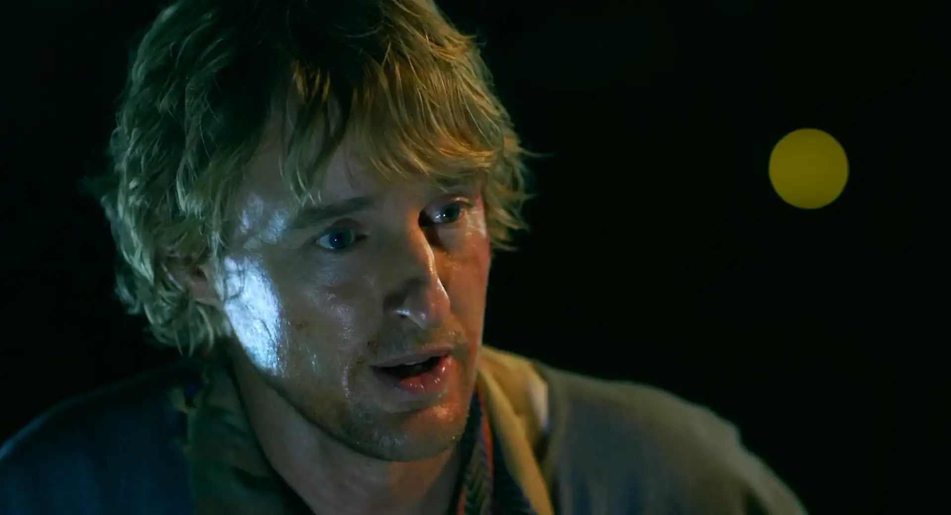 download no escape (2015) dual audio hindi 480p [350mb] | 720p [850mb] | 1080p [1.5gb] bluray