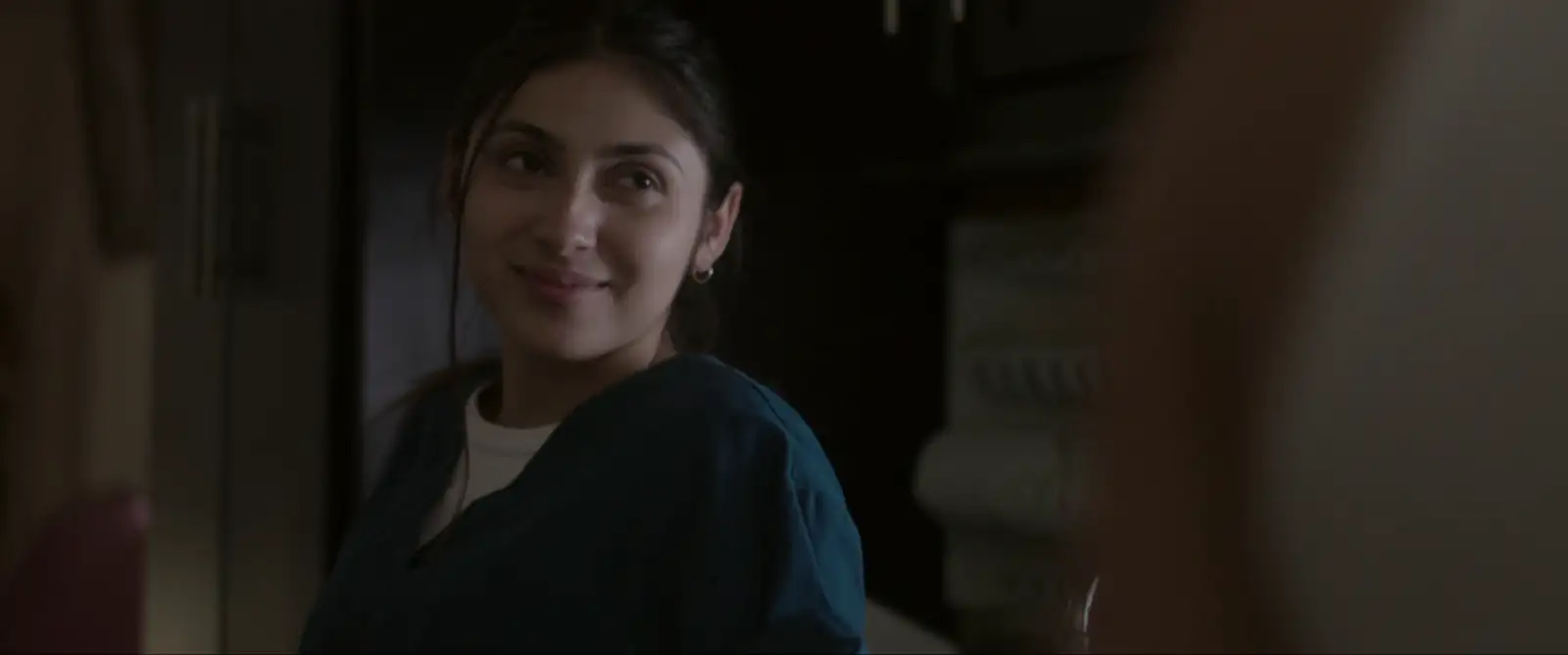 download safehouse (2023) dual audio [hindi + english] web-dl 480p [300mb] | 720p [820mb] | 1080p [1.8gb]