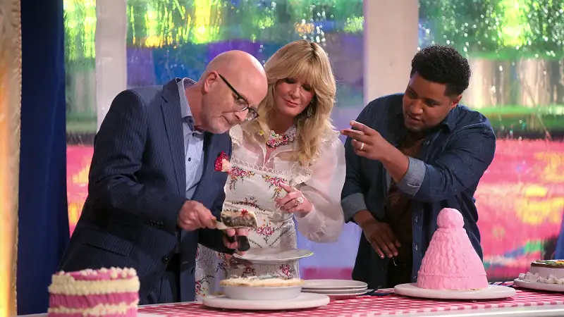 download blue ribbon baking championship (season 1) dual audio {hindi-english} netflix web-series 720p & 1080p web-dl