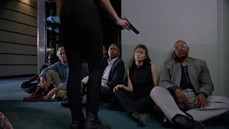 download skyscraper (1996) dual audio {hindi-english} unrated bluray 480p [340mb] | 720p [970mb] | 1080p [2gb]