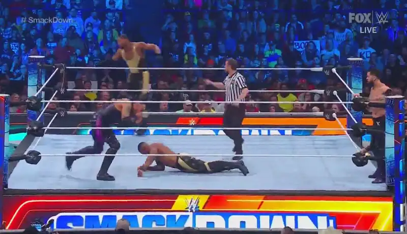 download wwe friday night smackdown - 24th november (2023) english full wwe show 480p [460mb] | 720p [860mb] hdrip