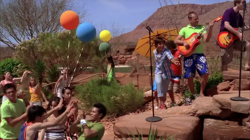 download high school musical 2 (2007) dual audio {hindi-english} web-dl 480p [350mb] | 720p [900mb] | 1080p [2gb]