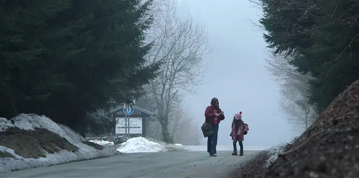 download parallels (2022) season 1 dual audio {french-english} 720p [200mb] web-dl