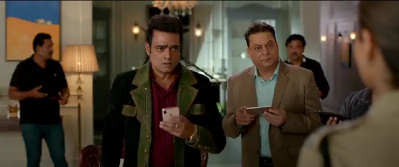 screenshot f2456f nikamma netflix 2022