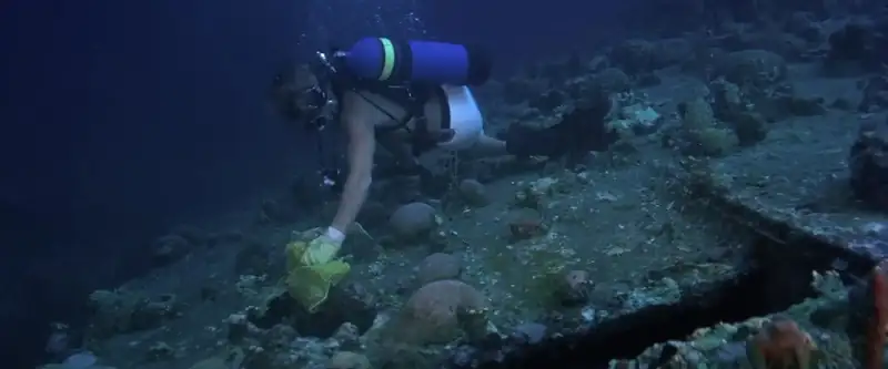 download the deep (1977) bluray dual audio {hindi-english} 480p [450mb] | 720p [1.2gb] | 1080p [2.2gb]