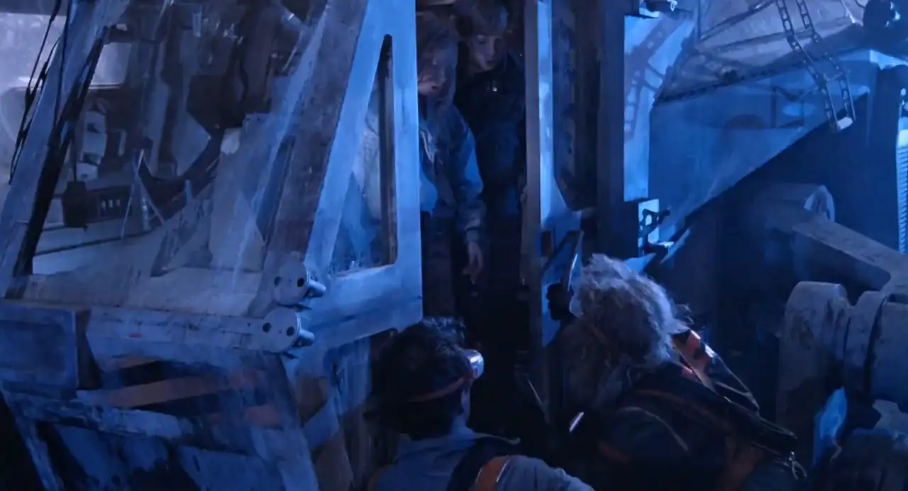 Aliens movie scene 2 